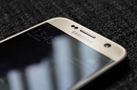 Galaxy-S7-close-up-front-940x621.jpg