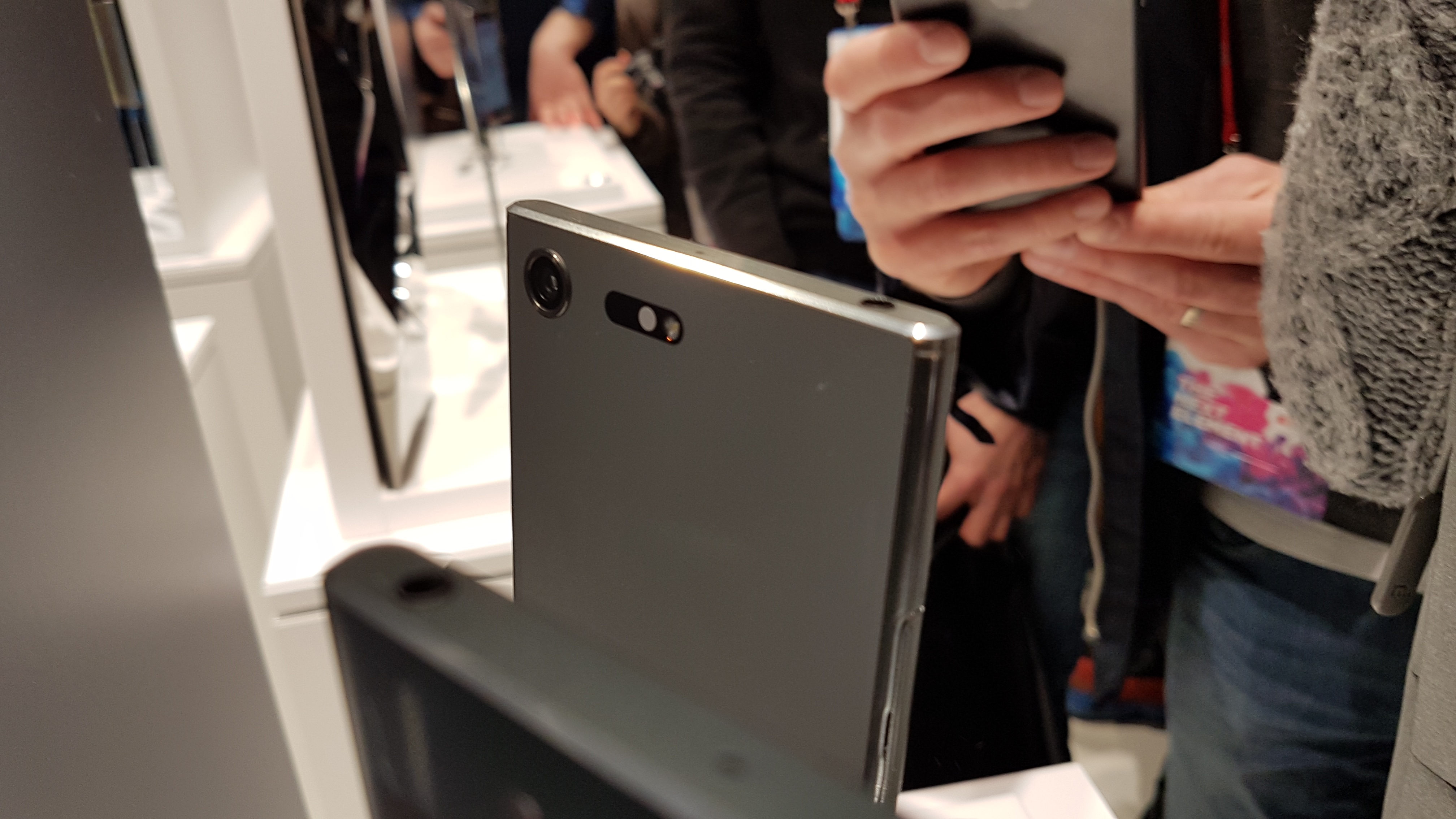 Sony 全新旗艦 Xperia XZ Premium，全世界拍照最快的手機 20170227_090439