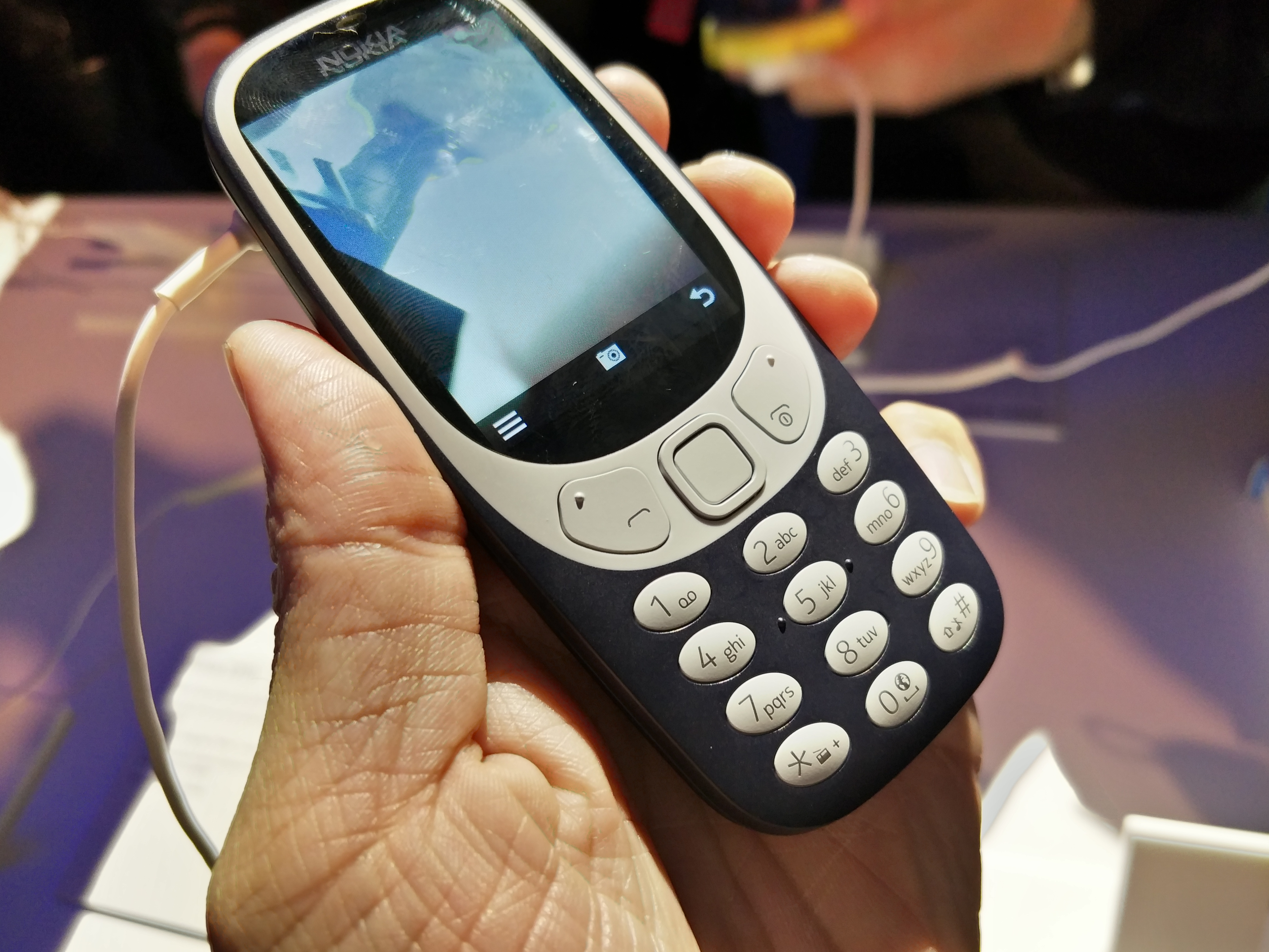 全球矚目!新 Nokia 3310 強勢復刻,發表現場動手玩心得 IMG20170226174359 全球矚目!新 Nokia 3310 強勢復刻,發表現場動手玩心得 IMG20170226174359