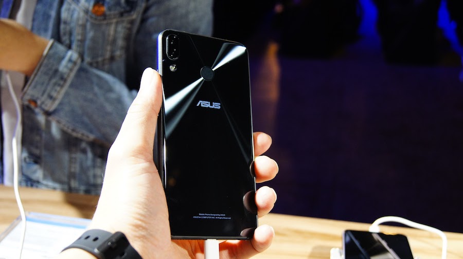 ZenFone 5 今開賣,主打 AI 智慧拍攝技術 DSC8355 ZenFone 5 今開賣,主打 AI 智慧拍攝技術 DSC8355