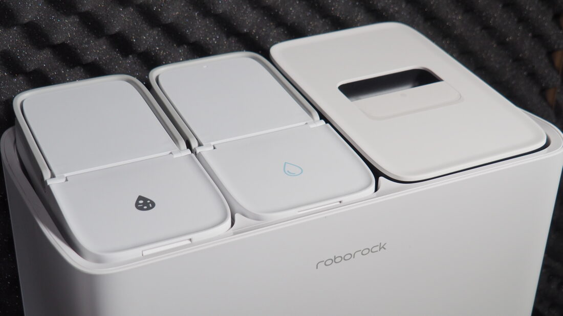 第一款「自己拖、自己洗、自己換水」的掃地機來啦!Roborock S8 Pro Ultra、S8+ 掃地機詳細評測 P4090110-1100x619 第一款「自己拖、自己洗、自己換水」的掃地機來啦!Roborock S8 Pro Ultra、S8+ 掃地機詳細評測 P4090110-1100x619