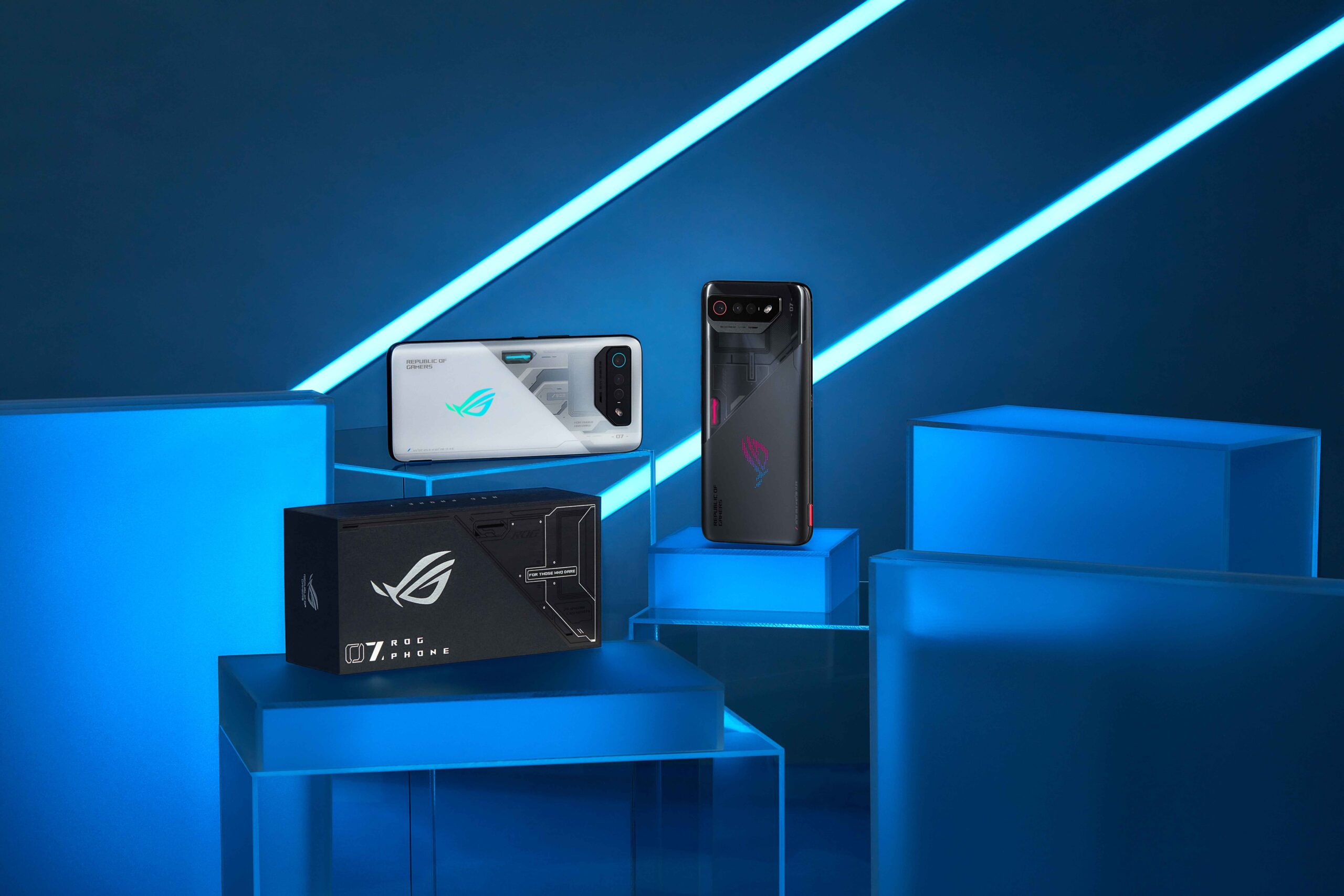 ROG Phone 7 系列旗艦電競手機上市！售價 33,990 元起 ROG-Phone-7於4月14日中午12點開放預購；4月21日全通路開賣！-scaled