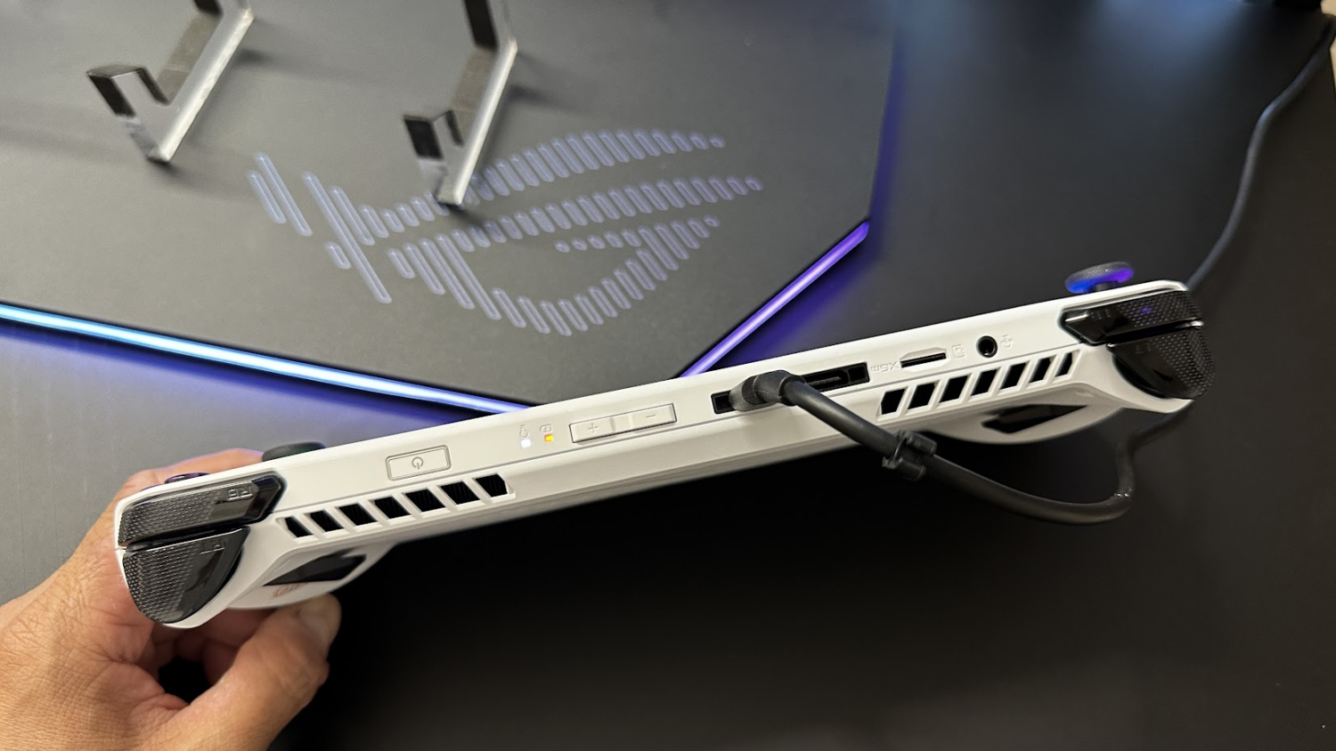 華碩手款遊戲掌機 ROG Ally 來了!規格、使用方式全解析 image-54-1500x844 華碩手款遊戲掌機 ROG Ally 來了!規格、使用方式全解析 image-54-1500x844