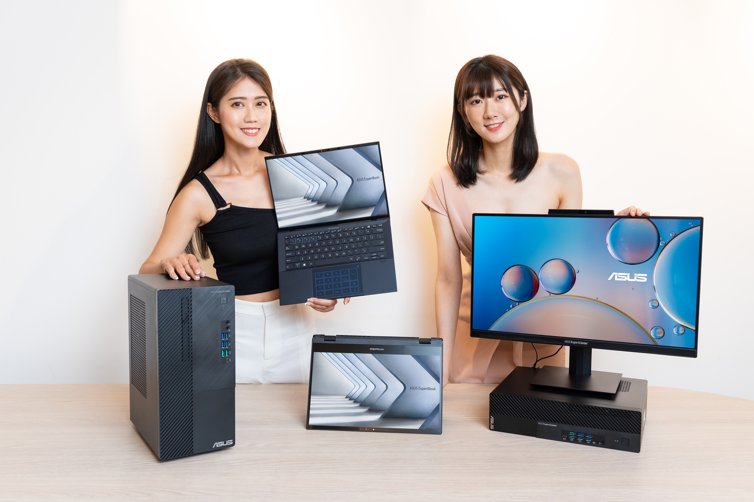 電腦、螢幕用租的也行！華碩推出企業租賃專案，最低每月 610 元 2023年第一季華碩商用桌機市佔42.84、華碩商用筆電則為32.31，雙雙拿下在台銷售冠軍。