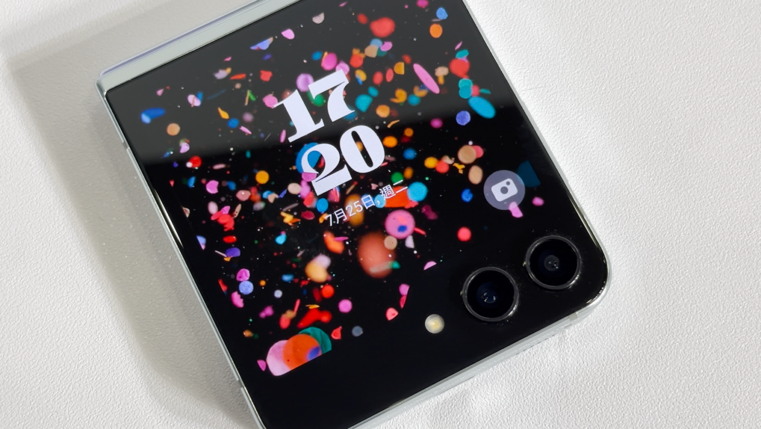 三星摺疊 Galaxy Z Fold5/Flip5 發表上市!螢幕變超大、各種小工具超方便! image-6-1500x846 三星摺疊 Galaxy Z Fold5/Flip5 發表上市!螢幕變超大、各種小工具超方便! image-6-1500x846