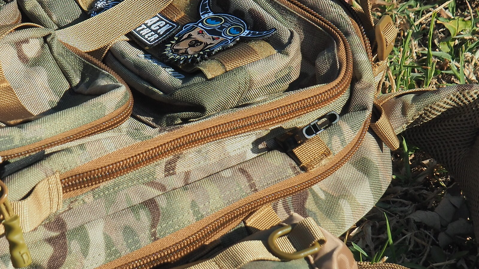一個能包辦你日常到戶外生活的背包,7~27公分超狂伸展範圍:SwiftMag 磁瞬快取後背包 | bagrun三代都會玩家 P9293293-edited 一個能包辦你日常到戶外生活的背包,7~27公分超狂伸展範圍:SwiftMag 磁瞬快取後背包 | bagrun三代都會玩家 P9293293-edited