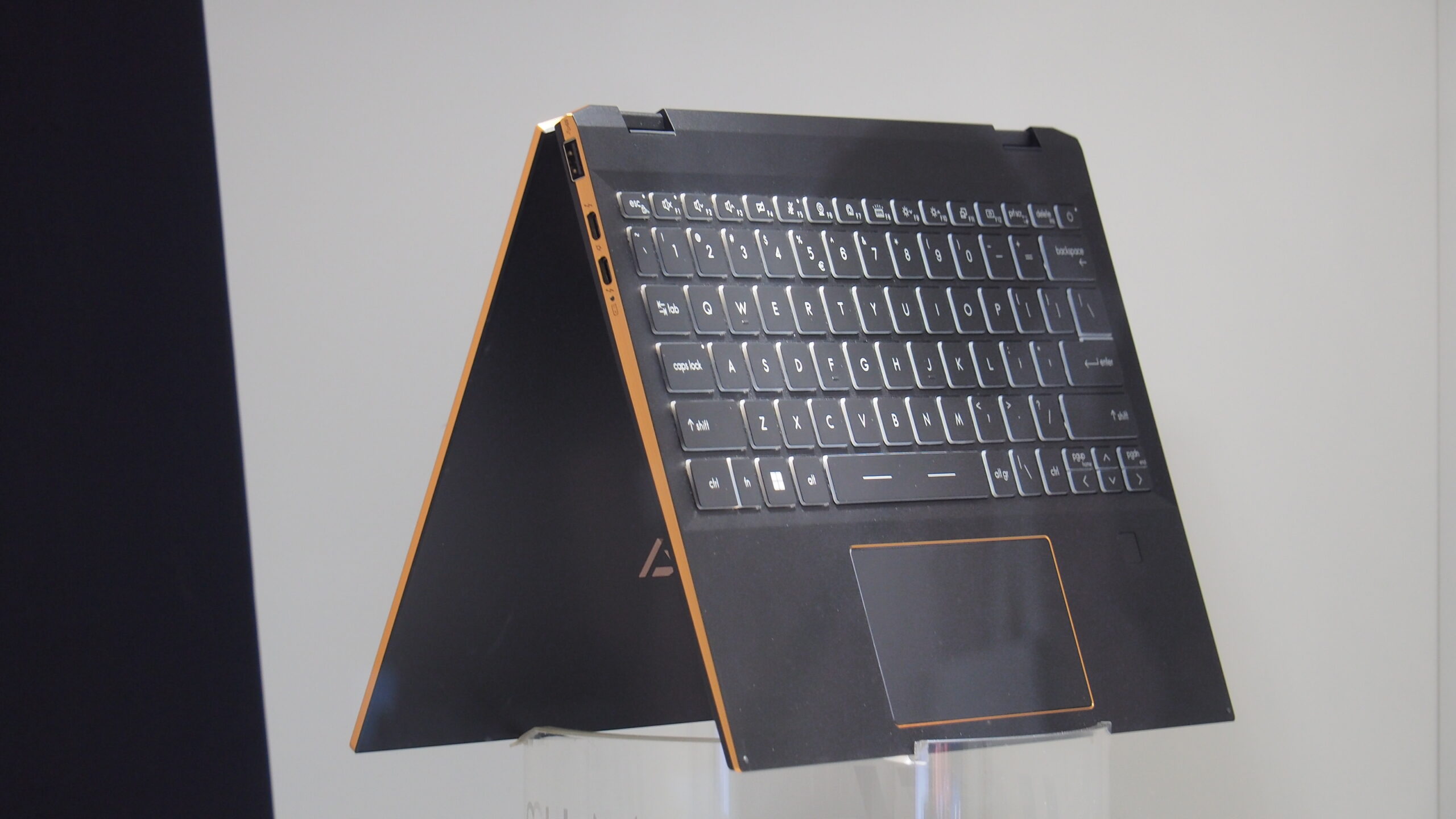 引領全球電競「微星20週年特展」回憶屬於微星的 ”那些年” PC133384-scaled 引領全球電競「微星20週年特展」回憶屬於微星的 ”那些年” PC133384-scaled