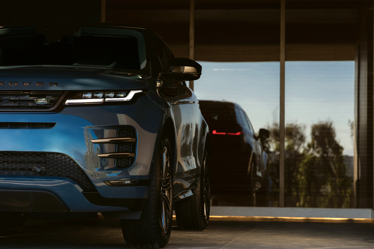 從城市到野外:New Range Rover Evoque,重新定義現代休旅車的極致體驗 圖03 從城市到野外:New Range Rover Evoque,重新定義現代休旅車的極致體驗 圖03