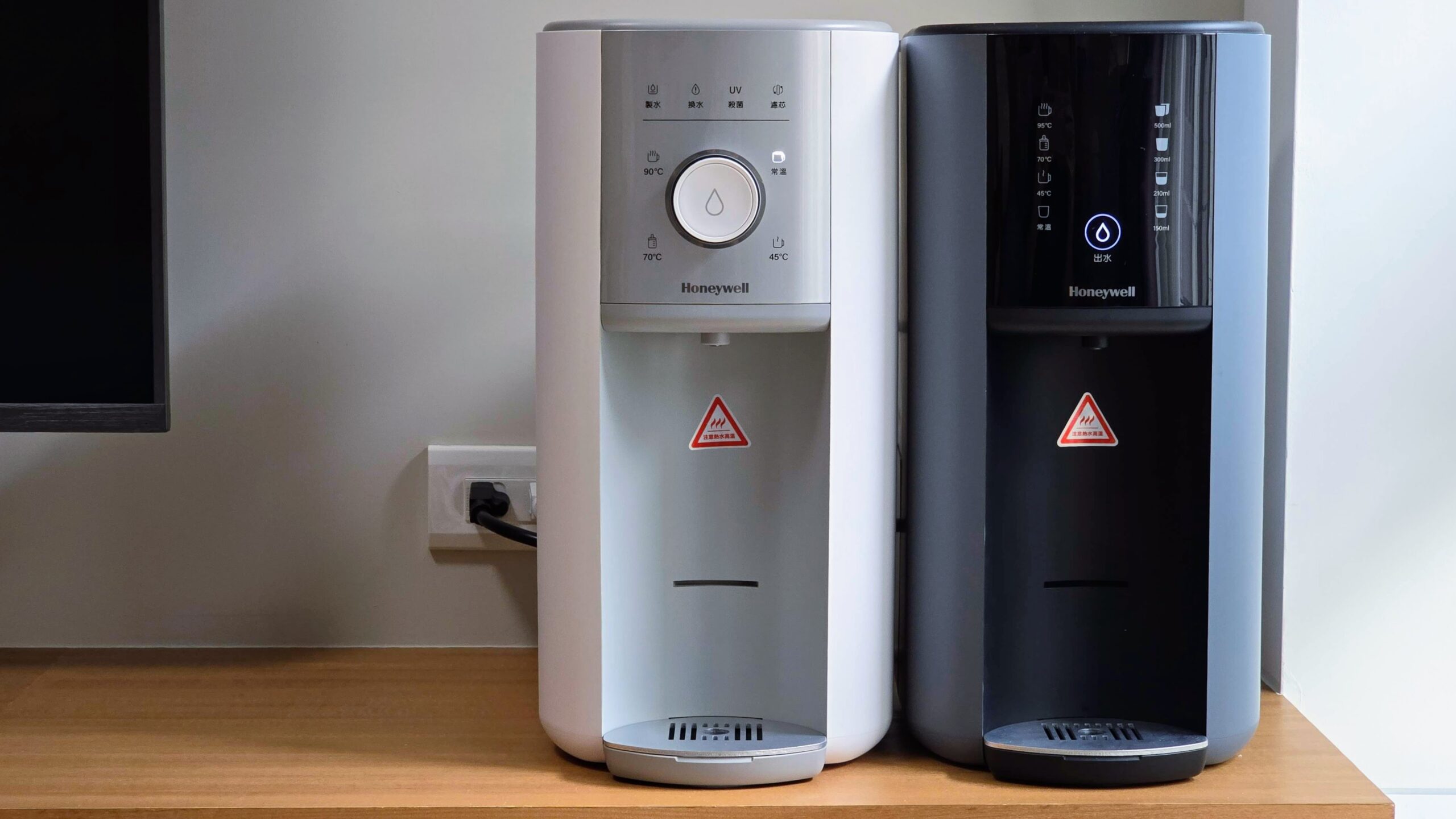Honeywell 太空人RO 瞬熱淨飲水機評測,我用過最貼心、方便使用的 RO 淨水器! 20240413_110606-scaled Honeywell 太空人RO 瞬熱淨飲水機評測,我用過最貼心、方便使用的 RO 淨水器! 20240413_110606-scaled