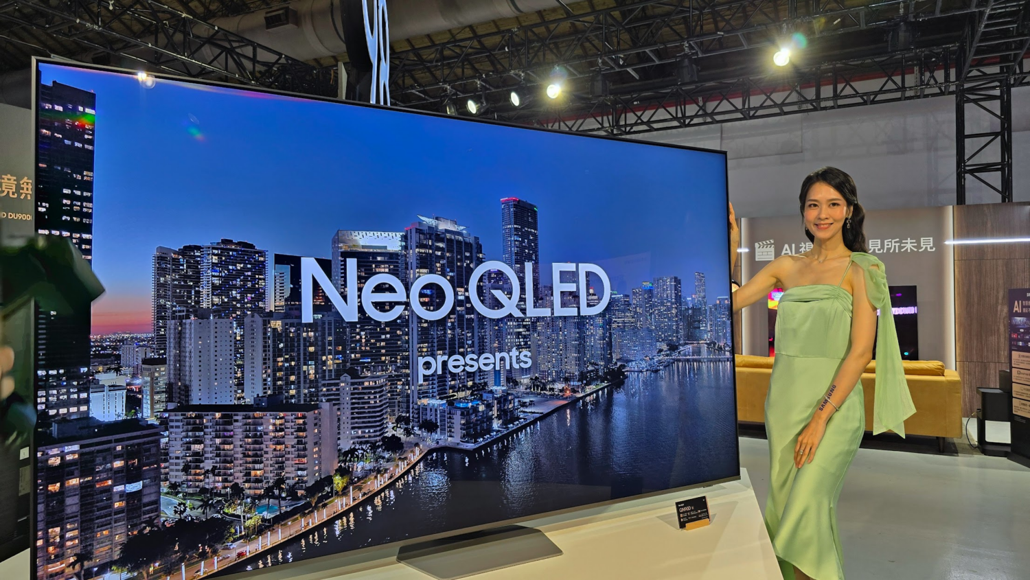 三星發表 2024 年新款智慧顯示器,導入 8K AI 影像升頻,OLED 升級抗反光真星黑技術 image-34-1500x845 三星發表 2024 年新款智慧顯示器,導入 8K AI 影像升頻,OLED 升級抗反光真星黑技術 image-34-1500x845