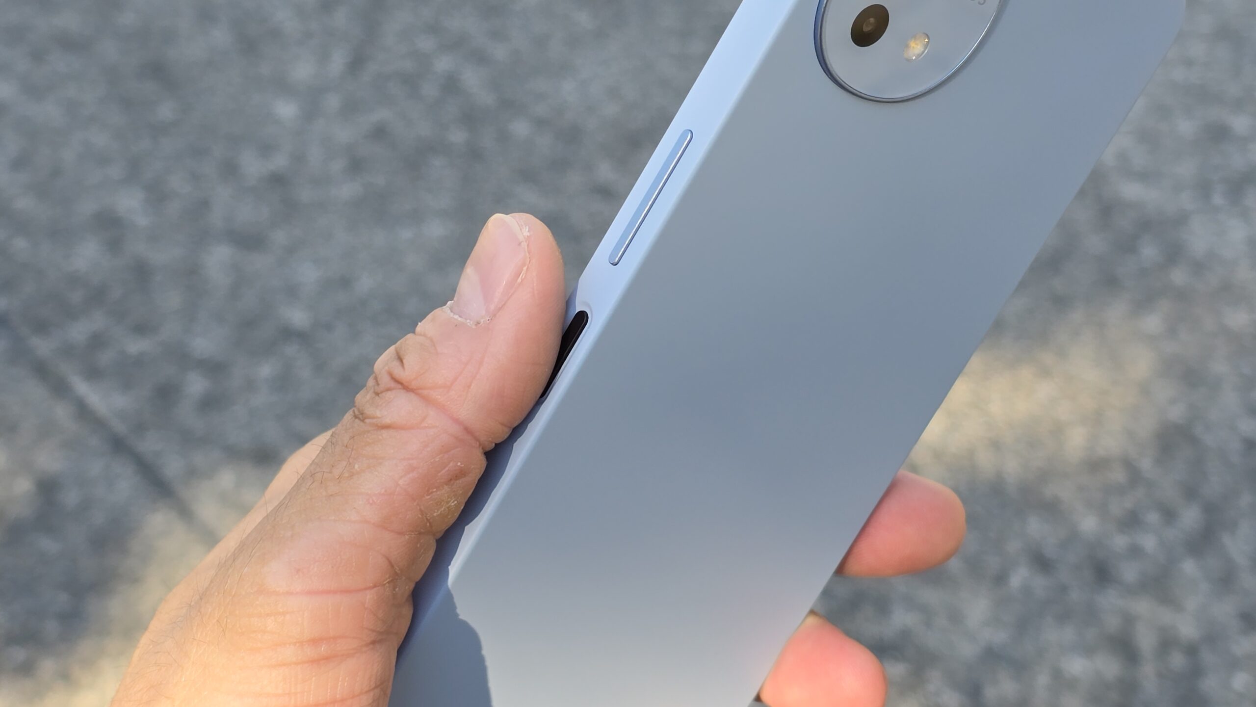 [評測] 7 千多買得到！SHARP wish4 智慧手機 軍規防摔、IP68 防水防塵超耐用！ 20240705_160659-scaled
