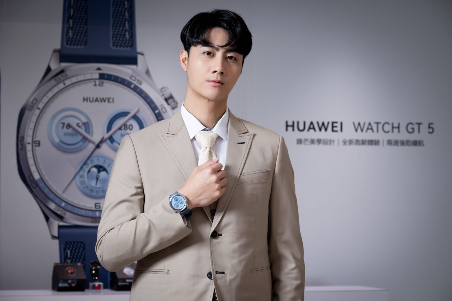 華為穿戴新品 WATCH GT 5、WATCH GT 5 Pro 及 WATCH Ultimate 來囉!強化運動輔助,還可分析睡眠呼吸問題! huawei-watch-2024-9-1500x1000 華為穿戴新品 WATCH GT 5、WATCH GT 5 Pro 及 WATCH Ultimate 來囉!強化運動輔助,還可分析睡眠呼吸問題! huawei-watch-2024-9-1500x1000