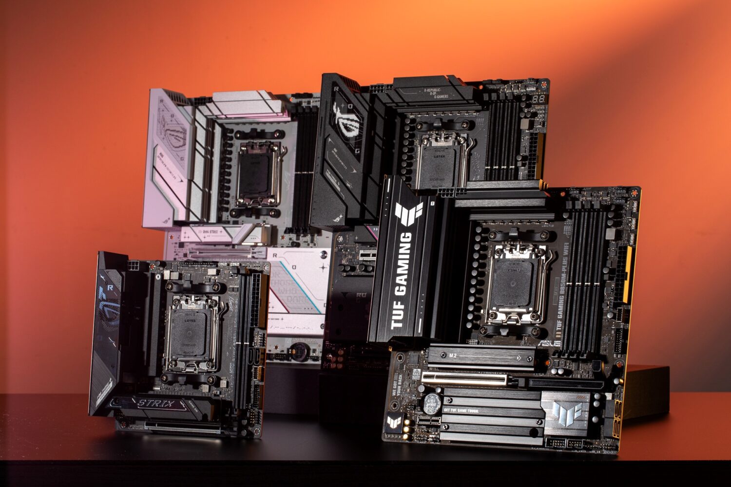 華碩推出新一代 AMD B840、B850 系列主機板 asus-amd-motherboard-2025-1500x1000 華碩推出新一代 AMD B840、B850 系列主機板 asus-amd-motherboard-2025-1500x1000