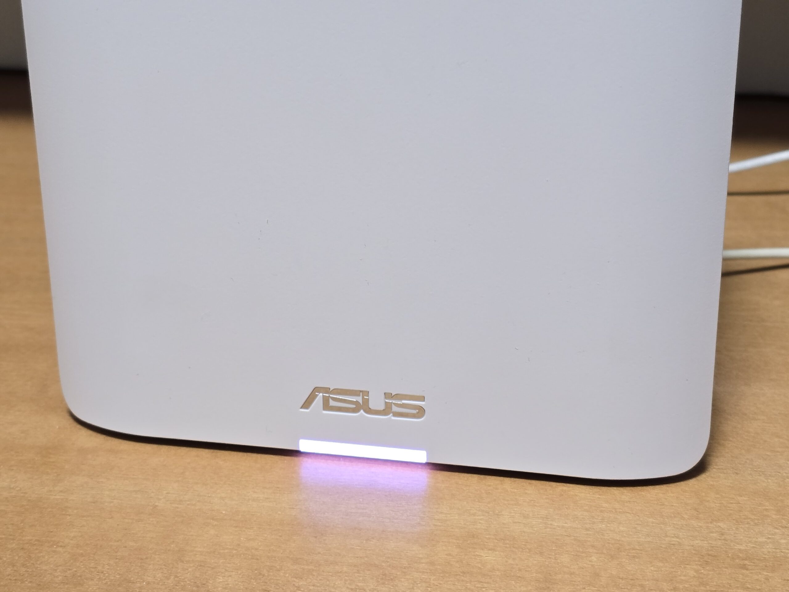 ASUS ZenWiFi BT8 評測:完整支援 WiFi 7 三個頻段,輕鬆覆蓋透天、大型多隔間空間 1000008796-scaled ASUS ZenWiFi BT8 評測:完整支援 WiFi 7 三個頻段,輕鬆覆蓋透天、大型多隔間空間 1000008796-scaled