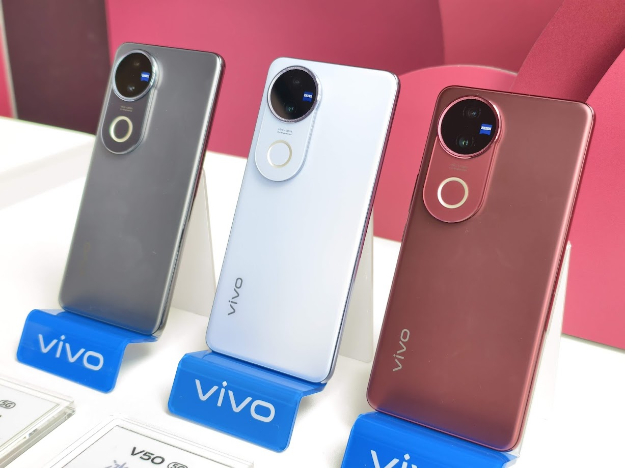 全新人像旗艦 vivo V50 上市!蔡司人像攝影 + AI 技術,中階旗艦也能拍出專業人像效果! image-35 全新人像旗艦 vivo V50 上市!蔡司人像攝影 + AI 技術,中階旗艦也能拍出專業人像效果! image-35