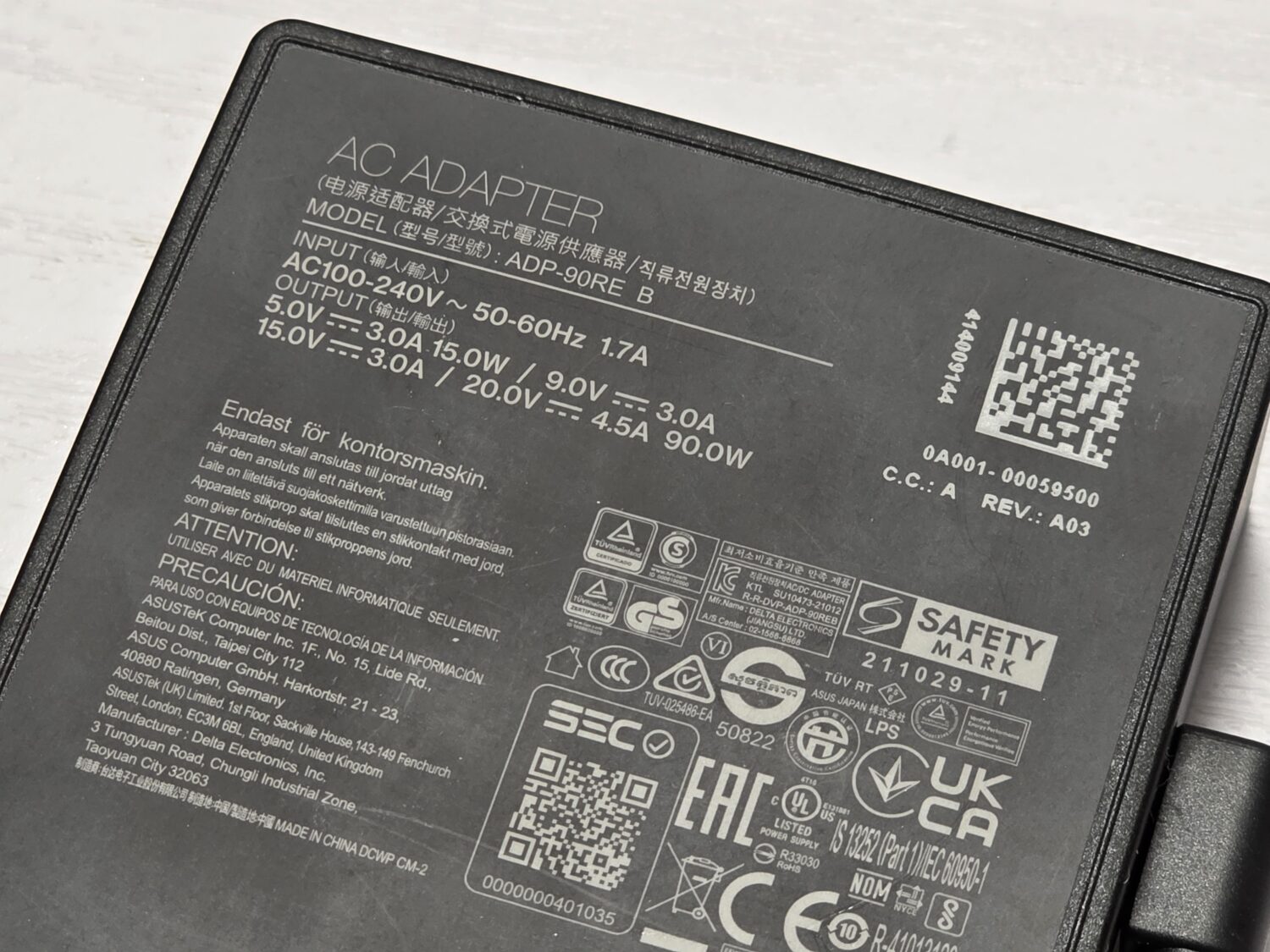 [評測] AI 筆電 VIVOBook S15 (S5507) 實測，順跑主流 AI 模型 vivobook-s15-0214_211524-1500x1125