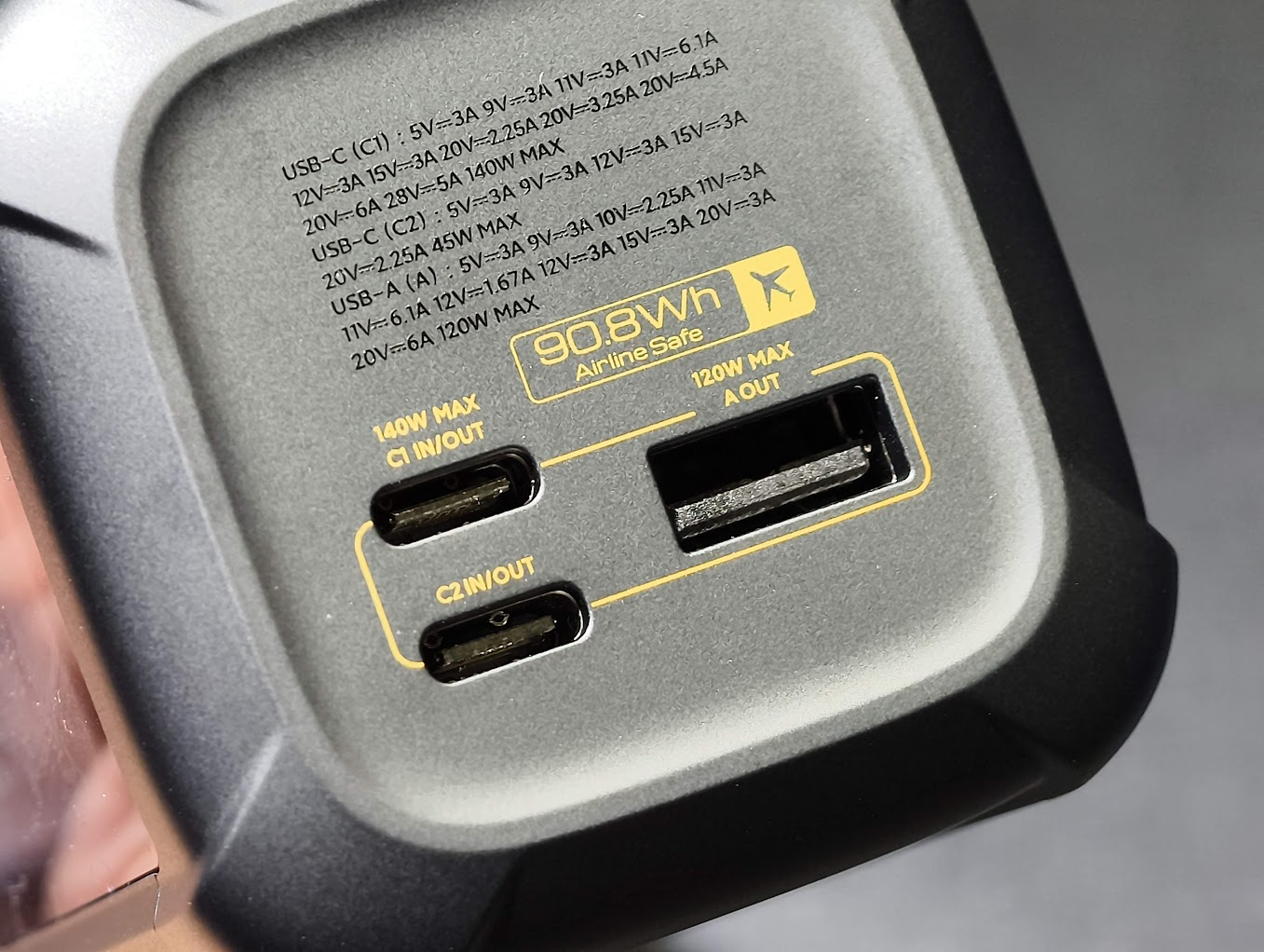 212W 超大供電量!Xiaomi 行動電源 25000 動手玩 image-11 212W 超大供電量!Xiaomi 行動電源 25000 動手玩 image-11