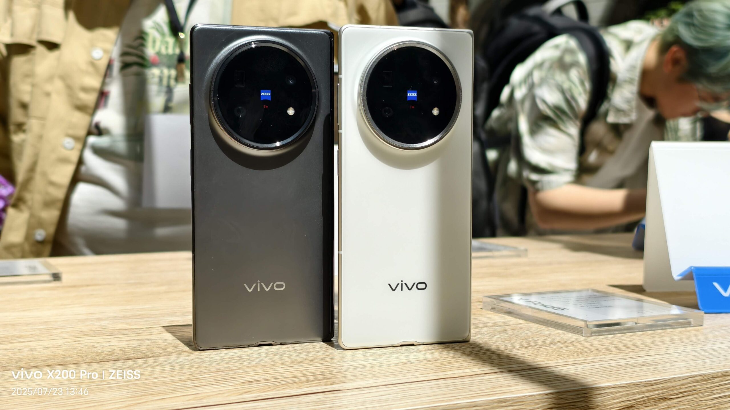 vivo 旗艦大折 X Fold5 公布售價,$52,990 輕薄入手! 1000011549-scaled vivo 旗艦大折 X Fold5 公布售價,$52,990 輕薄入手! 1000011549-scaled
