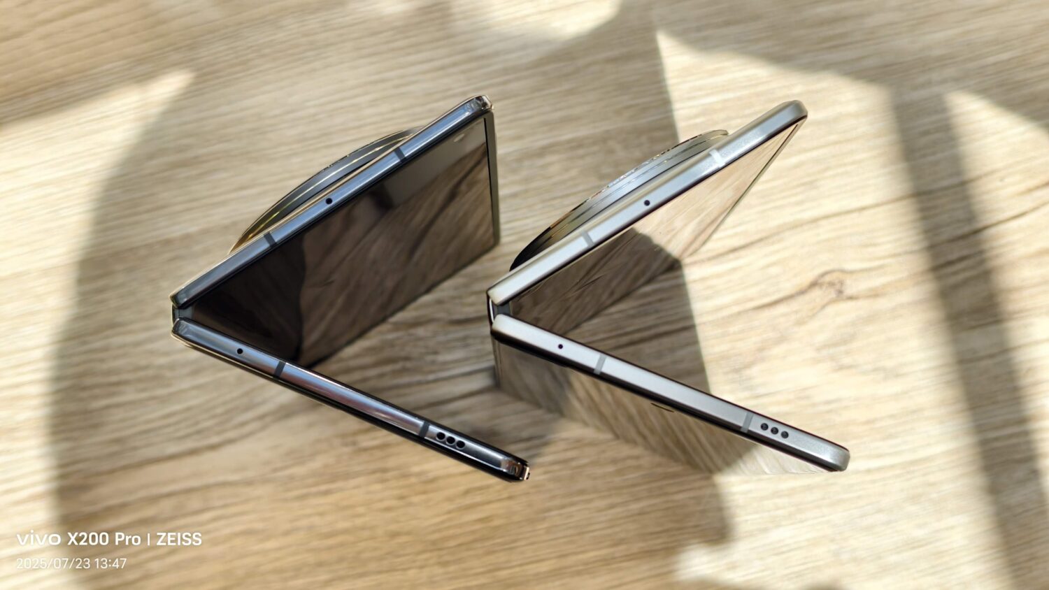 vivo 旗艦大折 X Fold5 公布售價,$52,990 輕薄入手! 1000011552-1500x844 vivo 旗艦大折 X Fold5 公布售價,$52,990 輕薄入手! 1000011552-1500x844