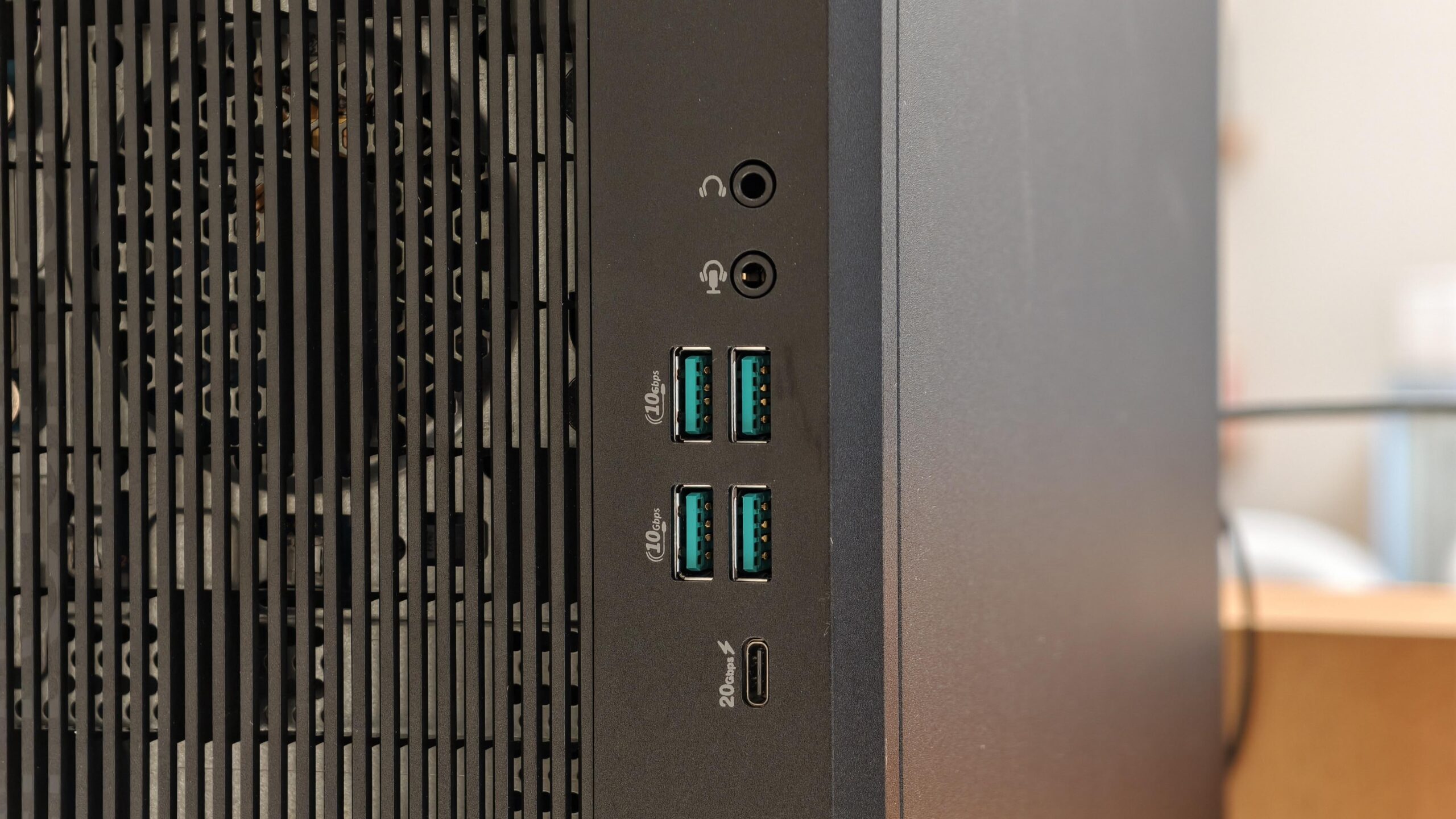 華碩第一款商用 AI PC ExpertCenter D900 Mini Tower (D900MF) 評測 IMG_20250831_133243-scaled 華碩第一款商用 AI PC ExpertCenter D900 Mini Tower (D900MF) 評測 IMG_20250831_133243-scaled