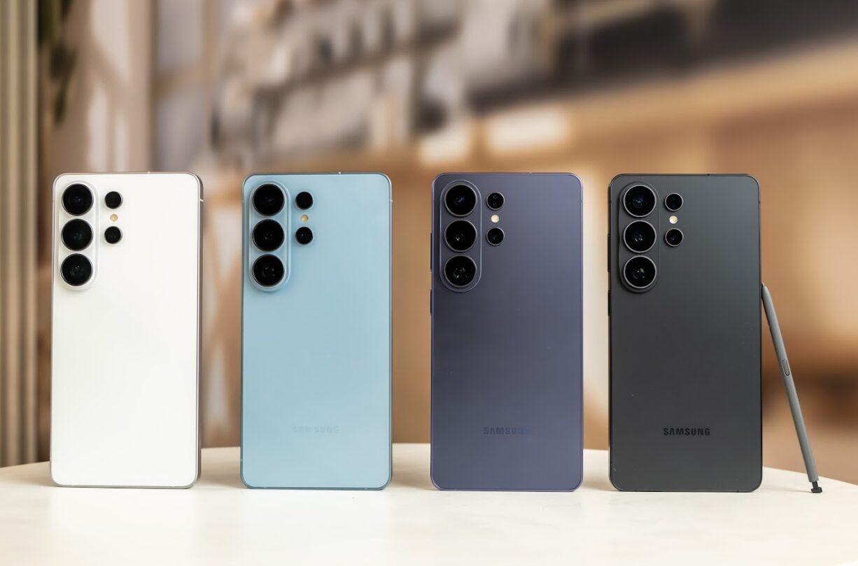 首款內建防窺螢幕的 AI 手機 Galaxy S26 系列來了!搭載 Gemini 和Perplexity 雙引擎,能處理更複雜的 AI 任務 image-3-13 首款內建防窺螢幕的 AI 手機 Galaxy S26 系列來了!搭載 Gemini 和Perplexity 雙引擎,能處理更複雜的 AI 任務 image-3-13