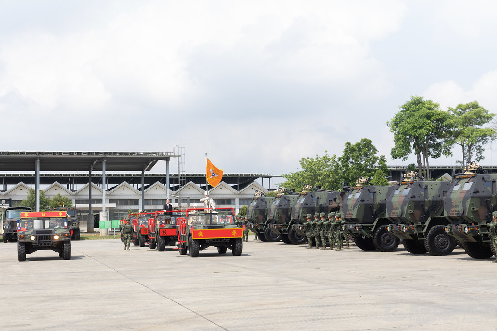 軍事科技：國軍九鵬基地實施歷年最大三軍聯合操演　ALTIUS-600M攻擊無人機首度實彈參演 54672996929_34cd3834e5_b
